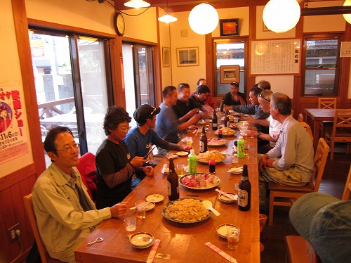 夜の交流会
